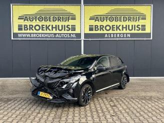 Salvage car Renault Clio Clio V (RJAB), Hatchback 5-drs, 2019 1.6 E-Tech 145 16V 2023/12