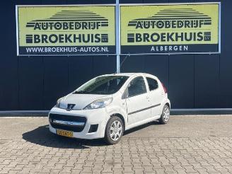 Purkuautot passenger cars Peugeot 107 107, Hatchback, 2005 / 2014 1.0 12V 2011/10