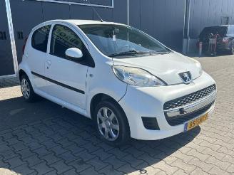 Peugeot 107 107, Hatchback, 2005 / 2014 1.0 12V picture 7