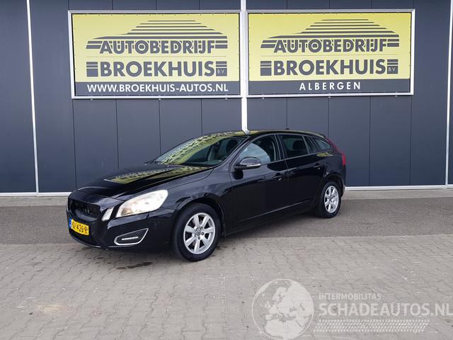 Volvo V-60 1.6 D2 Momentum