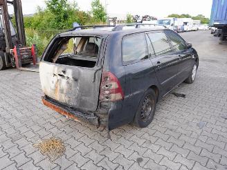 Vrakbiler auto Toyota Corolla Combi 1.4 16v 2002/12