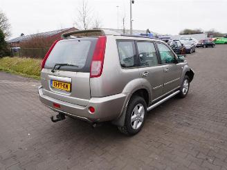 Purkuautot passenger cars Nissan X-Trail 2.0 16v 4x4 2004/11