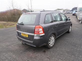 Autoverwertung Opel Zafira 2.2 16v 2008/10