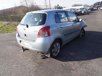 disassembly passenger cars Toyota Yaris 1.3 2006/5