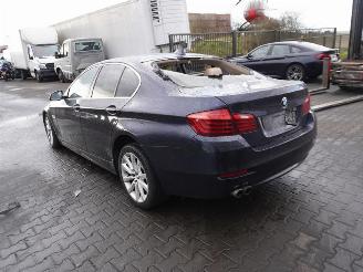 BMW 5-serie 520i picture 2