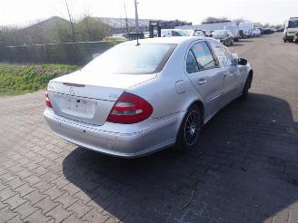 Coche siniestrado Mercedes E-klasse 280 CDi 2005/1