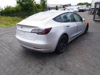 Salvage car Tesla Model 3  2021/1