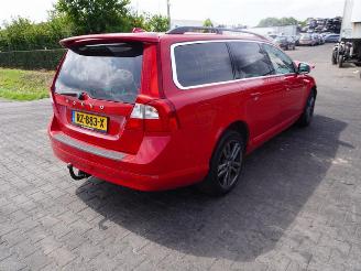 Purkuautot passenger cars Volvo V-70 2.0 T5 2013/1