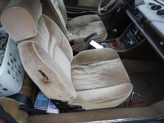 Peugeot 504 Coupe 2.0 picture 8