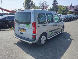 uszkodzony samochody osobowe Mercedes Citan 108 CDi Crewbus 2017/7