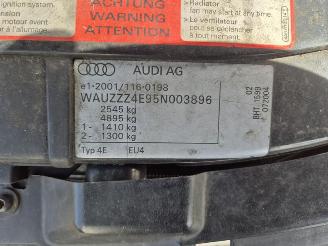 Audi A8 6.0 W12 48V picture 9