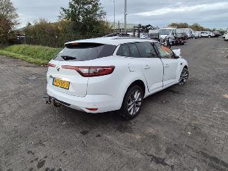 rozbiórka samochody osobowe Renault Mégane Estate 1.2 TCe 2017/11