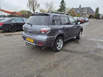 Salvage car Mitsubishi Outlander 2.4 16v 4x4 2007/4