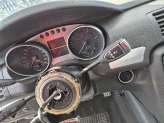 Mercedes R-klasse 320 CDi picture 7