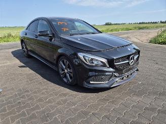 Mercedes Cla-klasse 200 picture 4