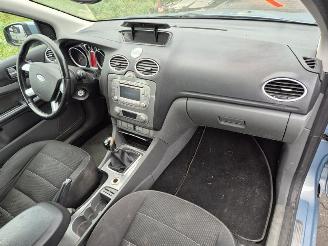 Ford Focus Wagon 1.8 16v picture 5