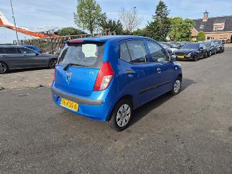 Vaurioauto  passenger cars Hyundai I-10 1.1 2009/11