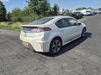 Démontage voiture Opel Ampera 1.4 16v 2012/12