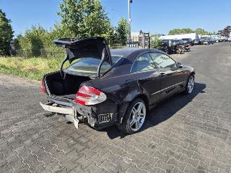 Vrakbiler auto Mercedes CLK 200K 2004/1