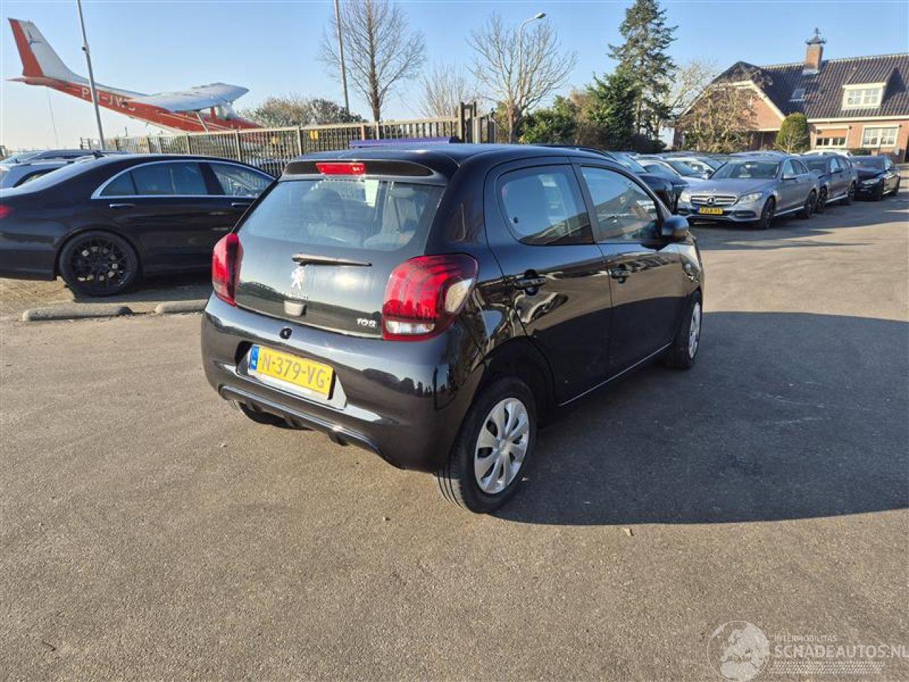 Peugeot 108 1.0 12v