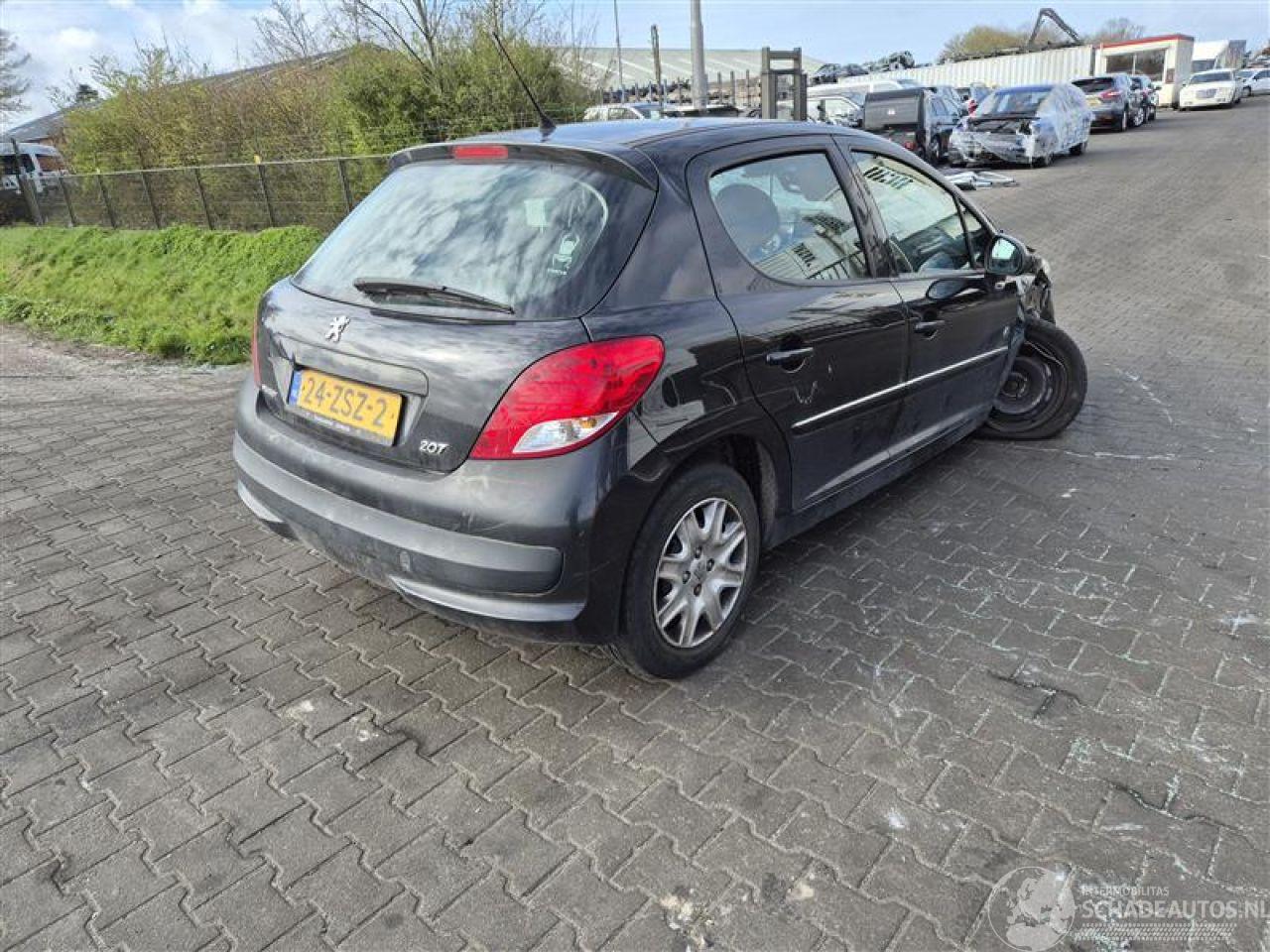 Peugeot 207 1.4 16v