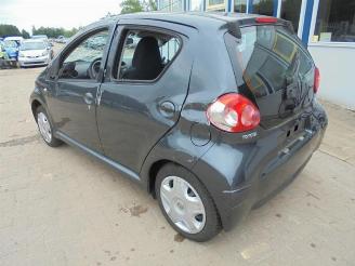 Toyota Aygo Aygo (B10), Hatchback, 2005 / 2014 1.0 12V VVT-i picture 3