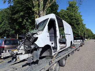 Voiture accidenté Mercedes Sprinter  2019/1