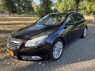krockskadad bil auto Opel Insignia SPORTS TOURER SW 2012/1