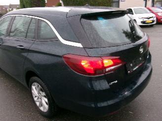 Opel Astra 1.4 Break - Innovation CNG picture 10