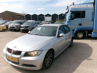 BMW 3-serie 318I picture 1