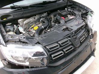 Dacia Sandero 09 Stepway - Rainbow picture 16