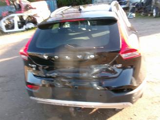 Volvo V-40 1.6 D - Cross Country picture 14