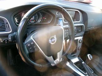 Volvo V-40 1.6 D - Cross Country picture 28