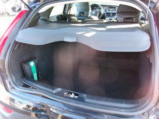 Volvo V-40 1.6 D - Cross Country picture 17