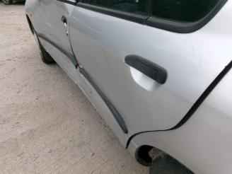 Nissan Primera 1,6 SLX Sedan - Airco picture 13