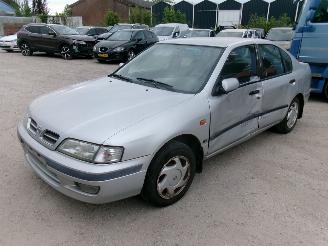 Nissan Primera 1,6 SLX Sedan - Airco picture 2