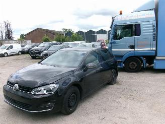 škoda osobní automobily Volkswagen Golf 1.2 Allstar - 5 Drs 2017/2