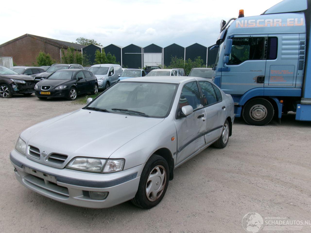 Nissan Primera 1,6 SLX Sedan - Airco