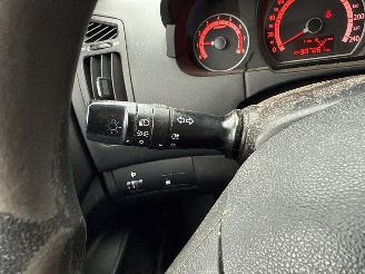 Kia Cee d 1.4 CVVT 16V Hatchback 2Dr Benzine 1.396cc 66kW (90pk) FWD picture 19