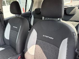 Dacia Sandero Stepway 0.9 TCE 12V Hatchback  Benzine 898cc 66kW (90pk) FWD picture 20