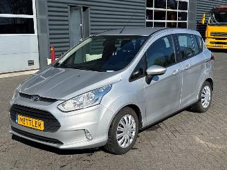 Auto incidentate Ford B-Max 1.0 EcoBoost 12V 100 MPV  Benzine 999cc 74kW (101pk) FWD 2014/6