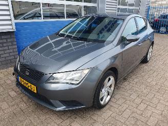 Schadeauto Seat Leon 1.2 TSI Reference 2015/5