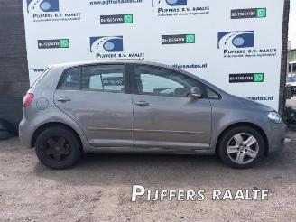 Coche siniestrado Volkswagen Golf plus Golf Plus (5M1/1KP), MPV, 2005 / 2013 1.9 TDI 16V 2009