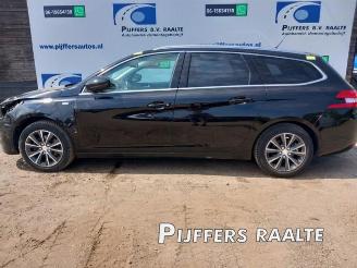 Dezmembrări autoturisme Peugeot 308 308 SW (L4/L9/LC/LJ/LR), Combi 5-drs, 2014 / 2021 1.2 12V e-THP PureTech 130 2015/6