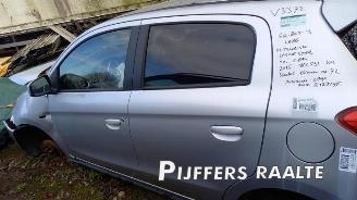 Mitsubishi Space-star Space Star (A0), Hatchback, 2012 1.0 12V picture 12