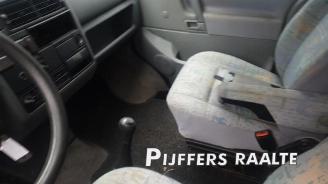 Volkswagen Transporter Transporter/Caravelle T4, Bus, 1990 / 2003 2.4 D picture 11