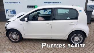 Auto da rottamare Volkswagen Up! Up! (121), Hatchback, 2011 1.0 12V 60 2014/7