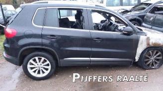 Salvage car Volkswagen Tiguan Tiguan (5N1/2), SUV, 2007 / 2018 1.4 TSI 16V 2015/12