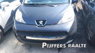 Peugeot 107 107, Hatchback, 2005 / 2014 1.0 12V picture 3