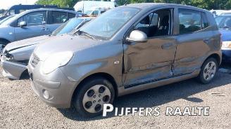 disassembly passenger cars Kia Picanto Picanto (BA), Hatchback, 2004 / 2011 1.0 12V 2010/1
